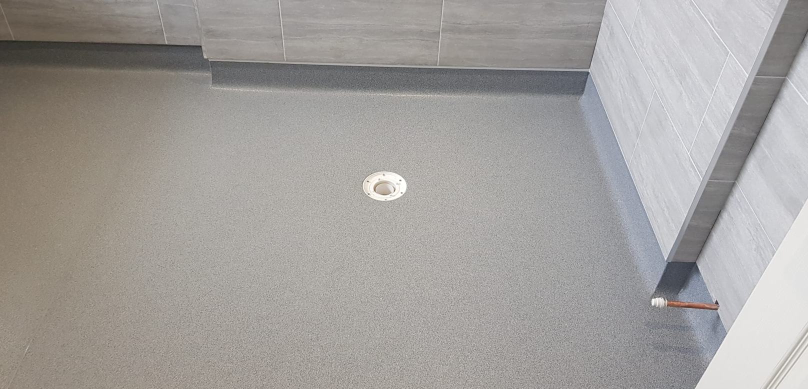 A wet room flooring